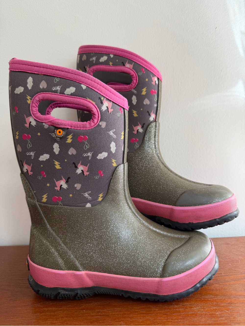 BOGs Kids Waterproof Insulated Winter Boots - Gray Pink Pull On Handles Sz 1